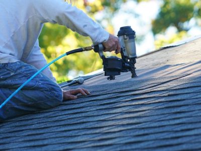 Repairing a Shingle Roofing
